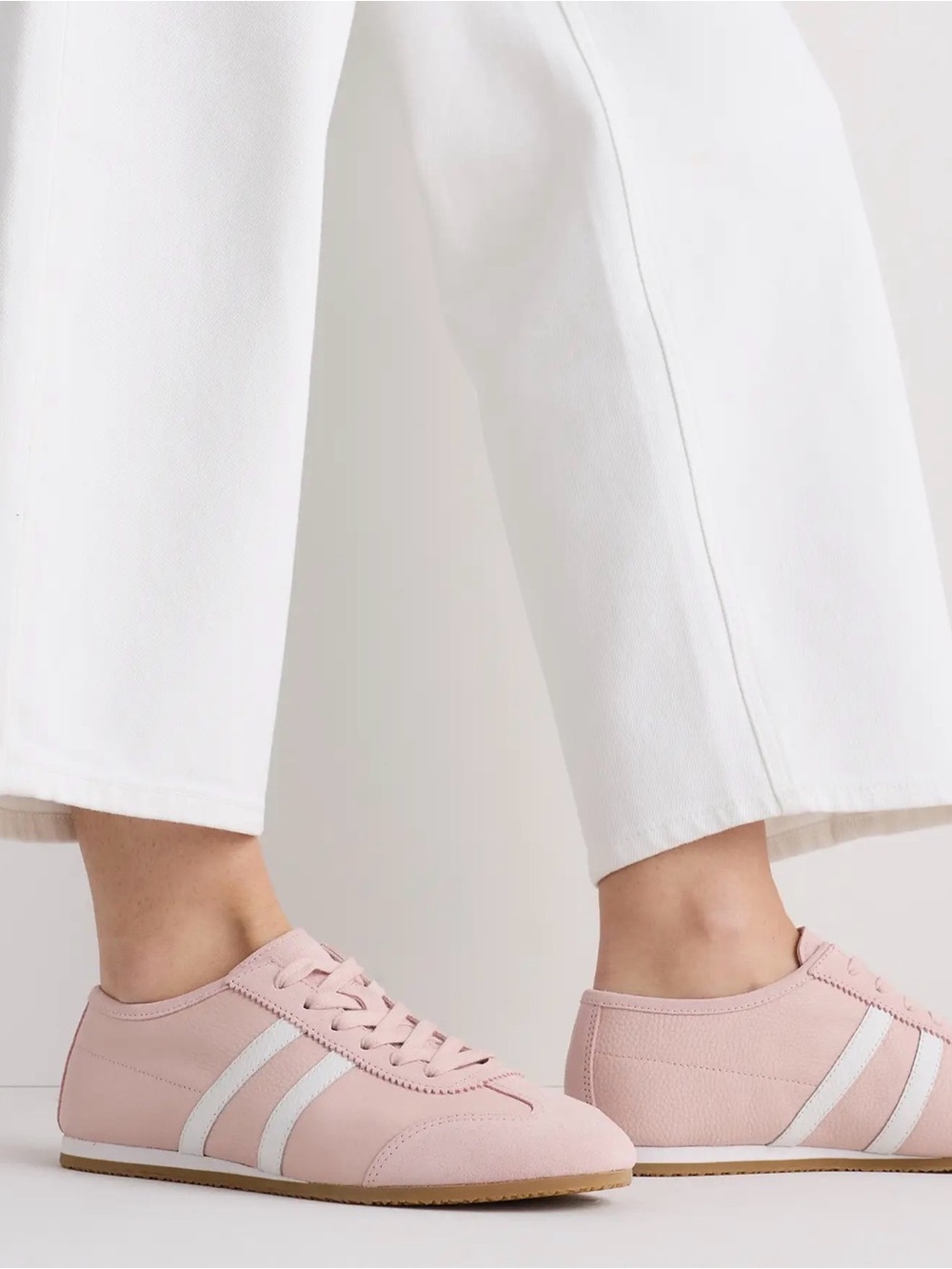 Quince NEW Classic Pink Women's Italiam Leather Sneakers Low-Profile Design 8.5
